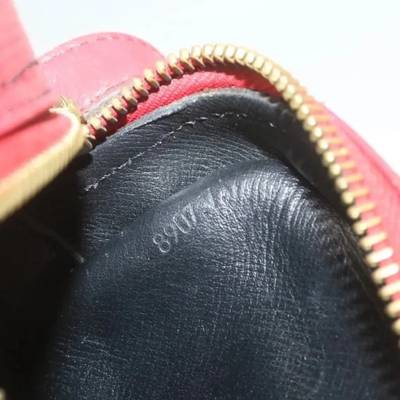 LOUIS VUITTON Epi Jeune Fille Shoulder Bag - Picture 11 of 15